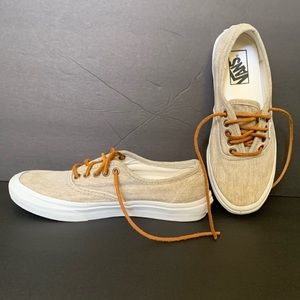Women’s Size 8 Vans Shoes